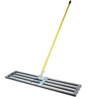 This tool is ideal for finishing large surface areas for the perfect level. Constructed from large box section and strongly braced to maintain accuracy. Supplied complete with a single user handle.