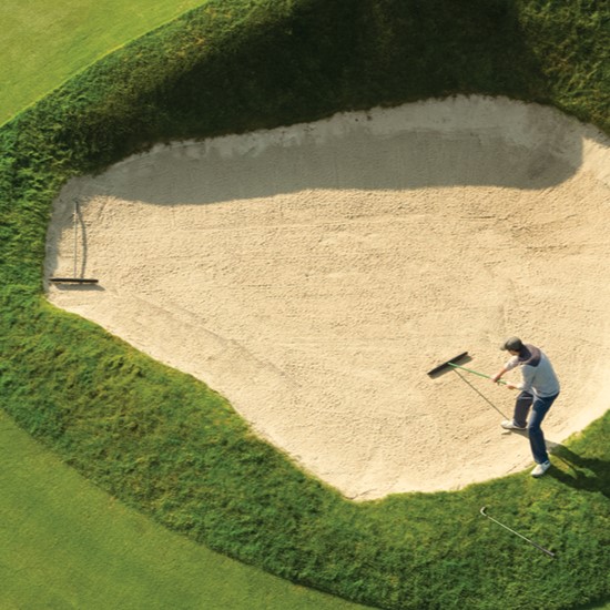 golf-bunker-rakes-jost-greenkeeper-equipment